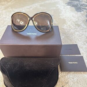 Tom Ford Women's Sunglasses - Samantha TF 52 Brown